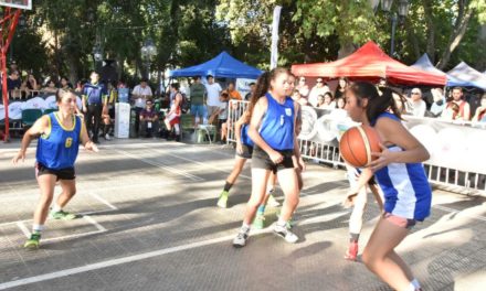 Destacada participación de niñas en campeonato de básquetbol