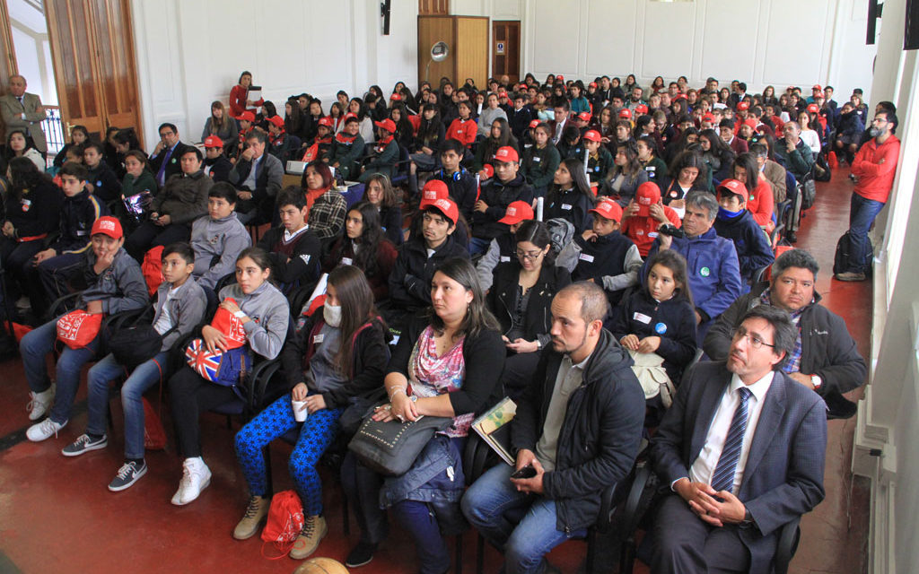 Estudiantes del Valle de Aconcagua celebran la investigación científica