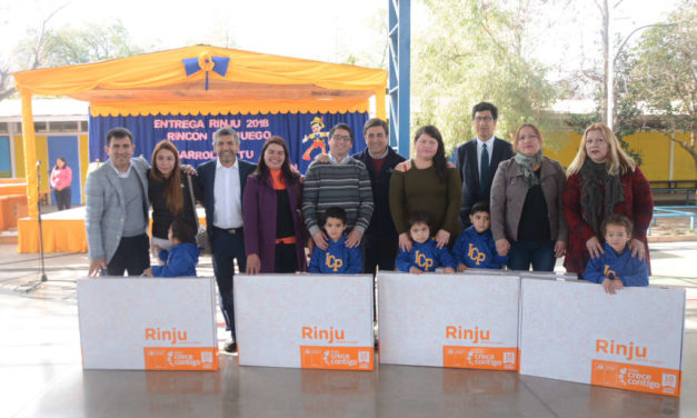 Seremi de Desarrollo Social entrega equipamiento didáctico “Rincón del Juego” a niños pre-escolares del sistema de educación municipal