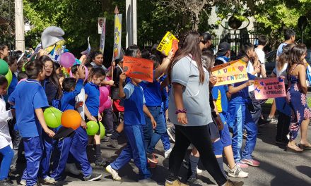 Comunidad escolar conmemora convención de derechos de la infancia