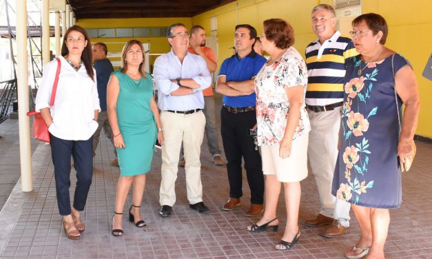 Alcalde Manuel Rivera junto a Concejo Municipal inspeccionaron obras de la nueva Escuela España y República Argentina