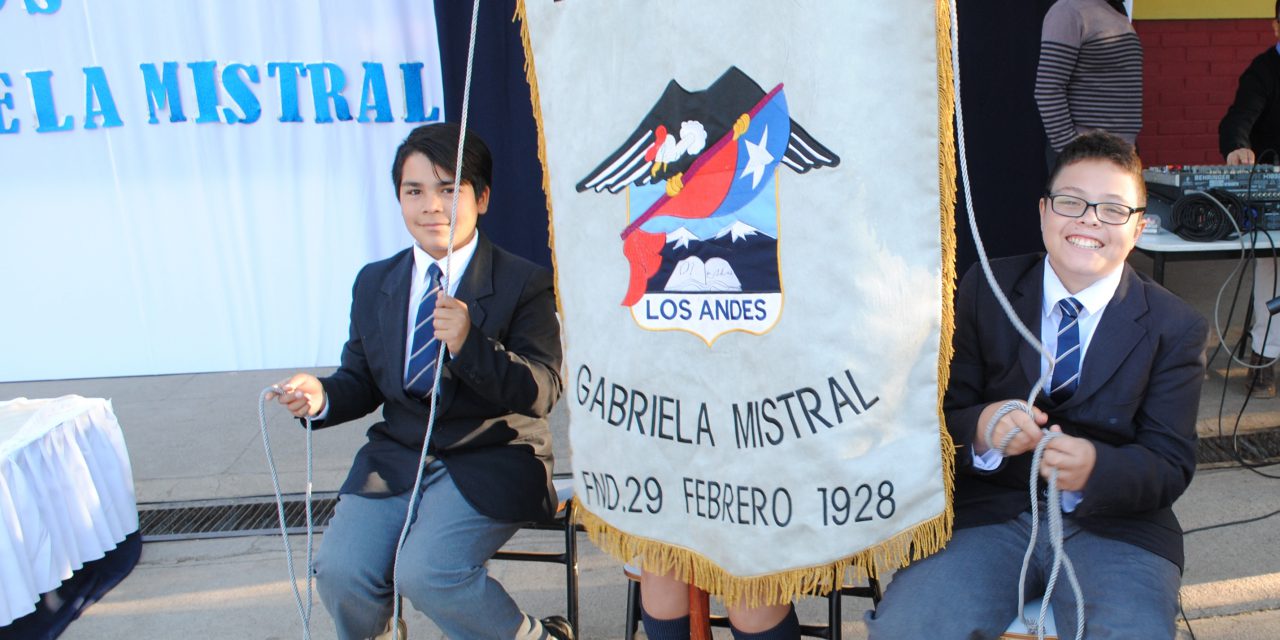 Escuela Gabriela Mistral participa de programa de mejoramiento de gestión