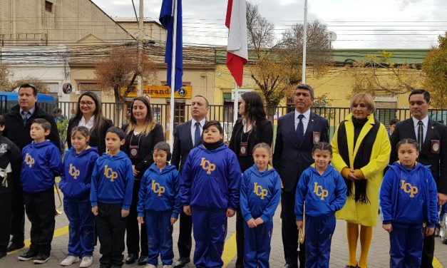 Escuela Ignacio Carrera Pinto realizó tradicional saludo a Policía de Investigaciones en su aniversario