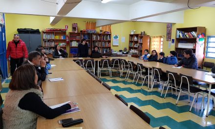 Junto a líderes comunitarios Escuela John Kennedy realiza reunión de seguridad