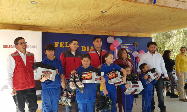 Equipo de patín carrera de Escuela Ignacio Carrera Pinto recibe importante apoyo en implementos