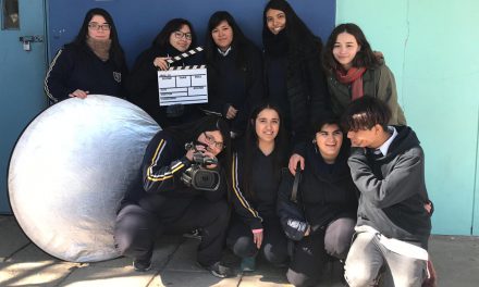 Estudiantes de Liceo Amancay trabajan su creatividad en taller de cine impartido por Universidad de Valparaíso