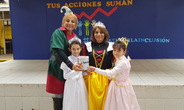 Con entrega de alcancías Escuela Ignacio Carrera Pinto inicia campaña Teletón 2019