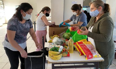JUNAEB y DAEM Los Andes coordinan entrega de alimentación para estudiantes celiacos de la comuna