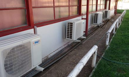 En Escuela Valle Andino instalan climatización en salas de clases