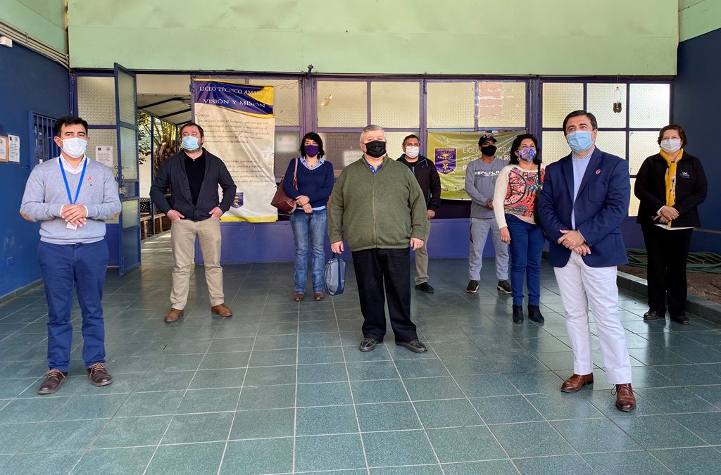 Mineduc asigna cerca de $100 millones para equipamiento de Liceo Técnico Amancay