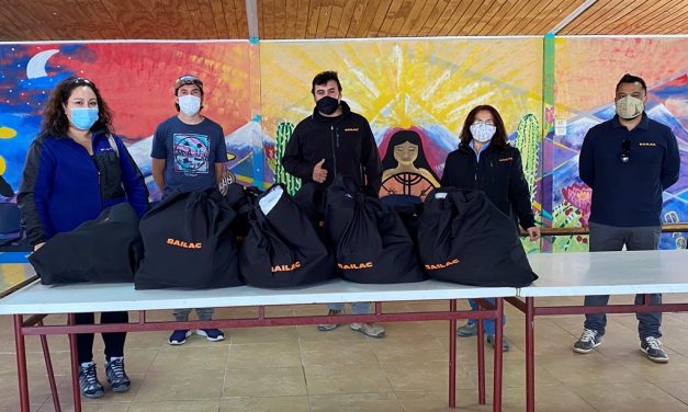Alumnos de Liceo República Argentina reciben donación de alimentos de Empresa Bailac
