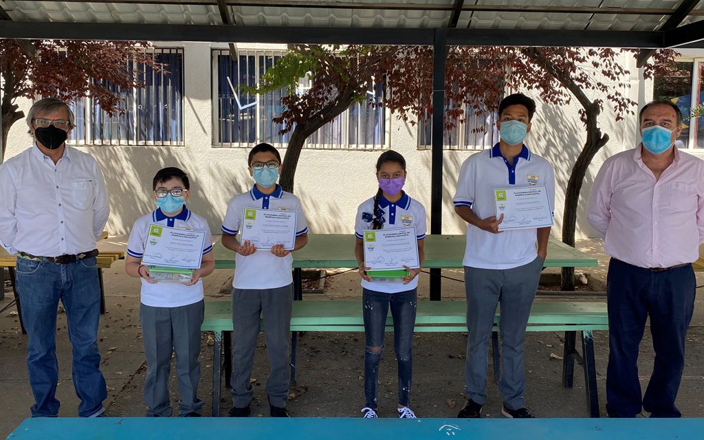 Aun sin clases presenciales, alumnos de Liceo República Argentina llevaron adelante taller de robótica