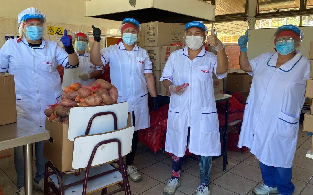 Manipuladoras de alimentos: pieza clave en la entrega de nutrición a miles de escolares en Los Andes