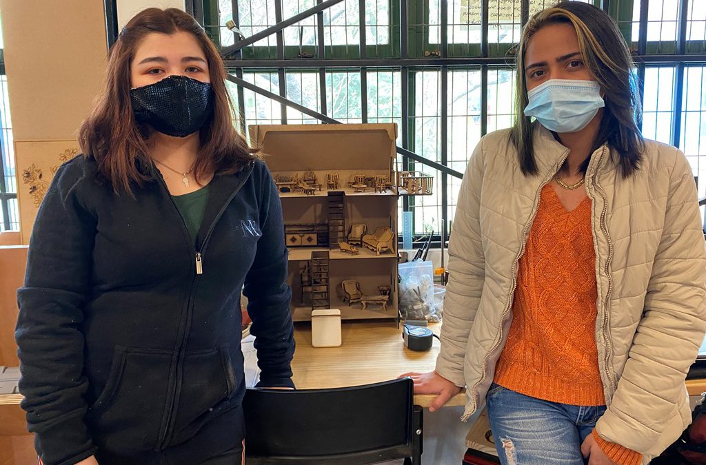 Estudiantes de la educación municipal destacan mejorías en aprendizajes tras entrega de kits de conectividad