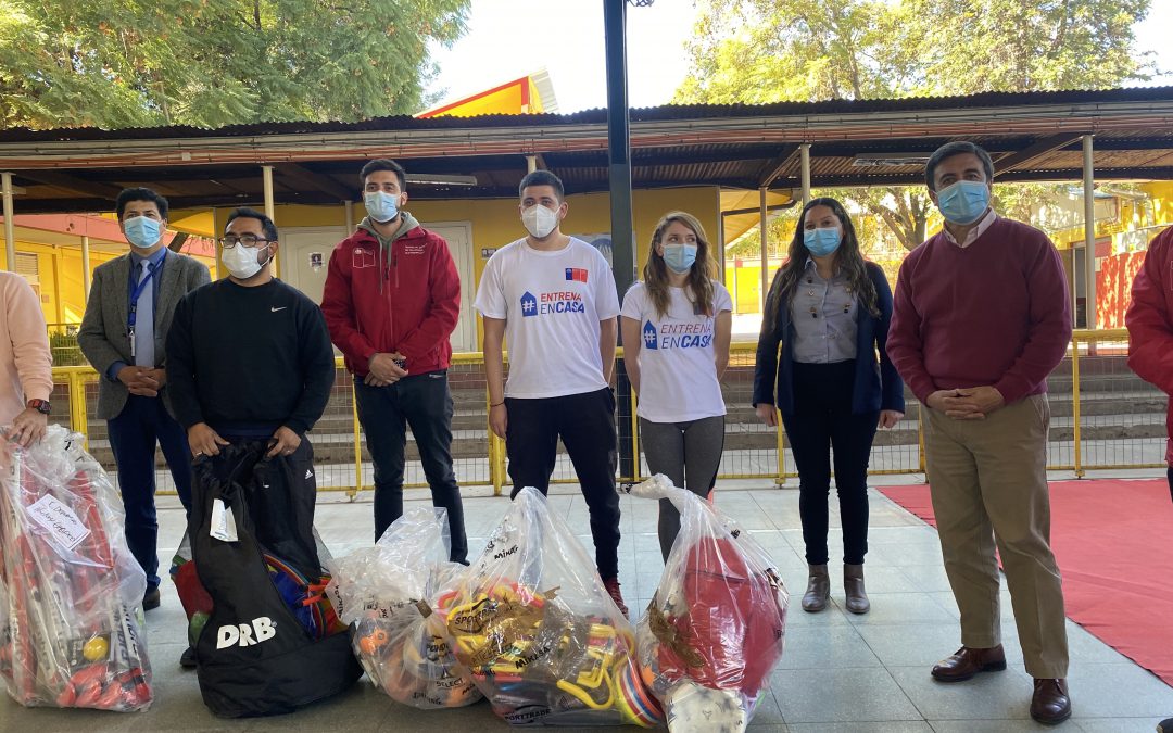 Escuela España vivió jornada de actividad física “Crecer en Movimiento” del IND