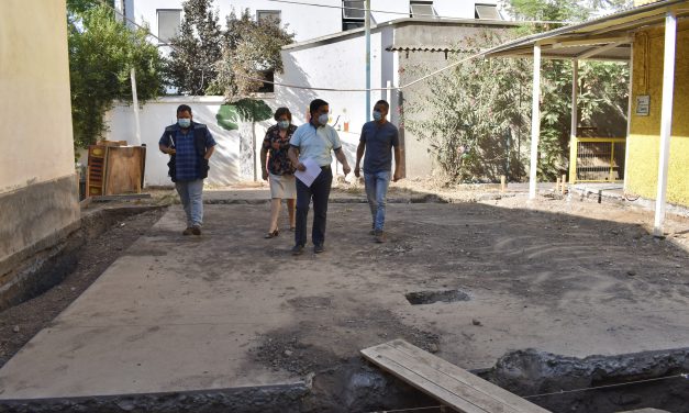 Inició la construcción de dos nuevas salas de clases para los estudiantes de la Escuela España