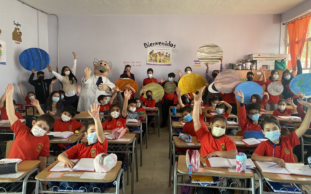 Aprendiendo en comunidad la Escuela España celebró el Día de la Ciencia y la Tecnología