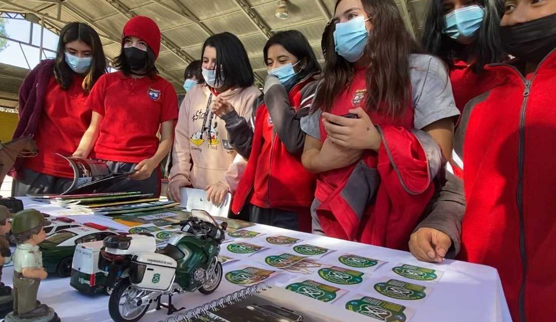 Con participación de diversas instituciones se realizan Ferias de Seguridad Pública en establecimientos educacionales