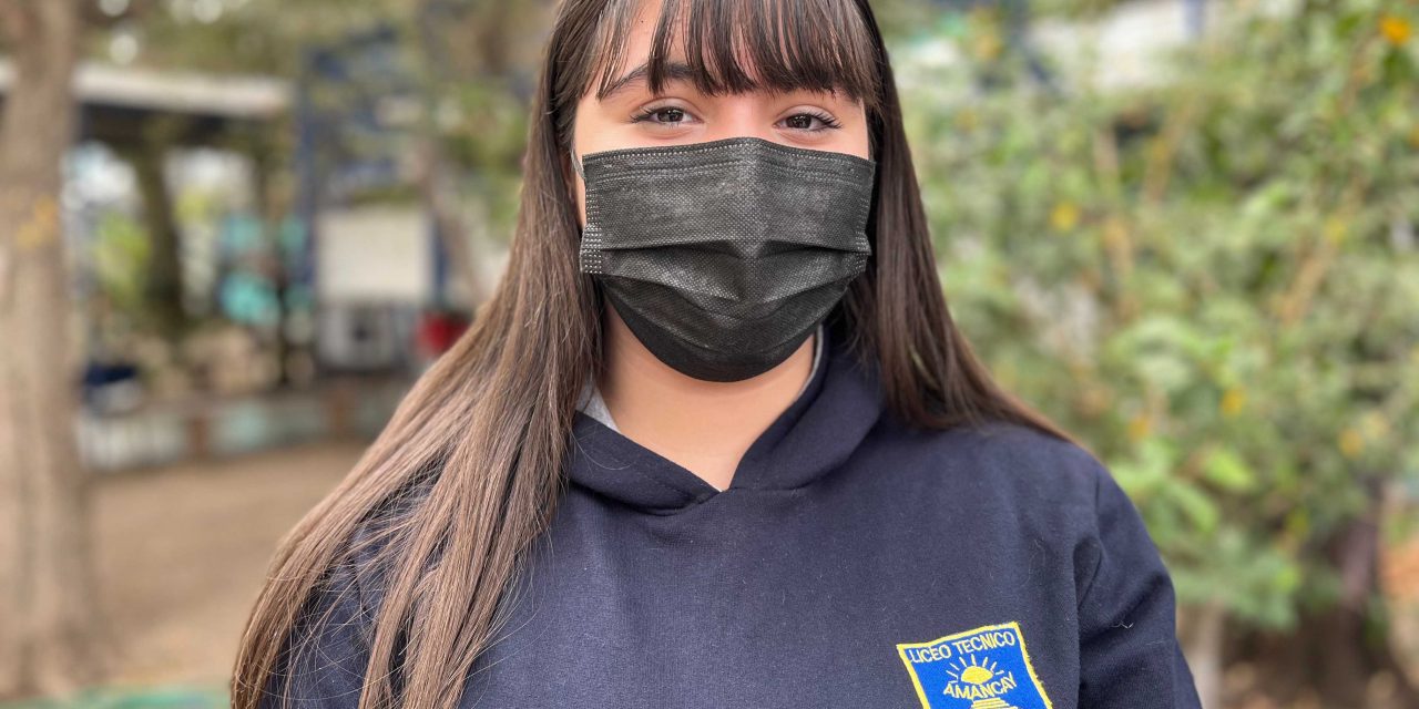 Estudiante de Liceo Amancay es becada para curso de Astronomía de la Universidad de Chile