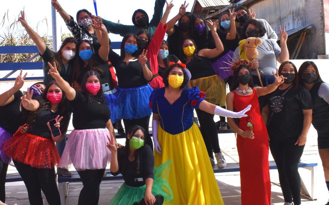 Tras dos años de confinamiento, el Liceo Bicentenario Técnico Amancay celebra en grande un nuevo aniversario