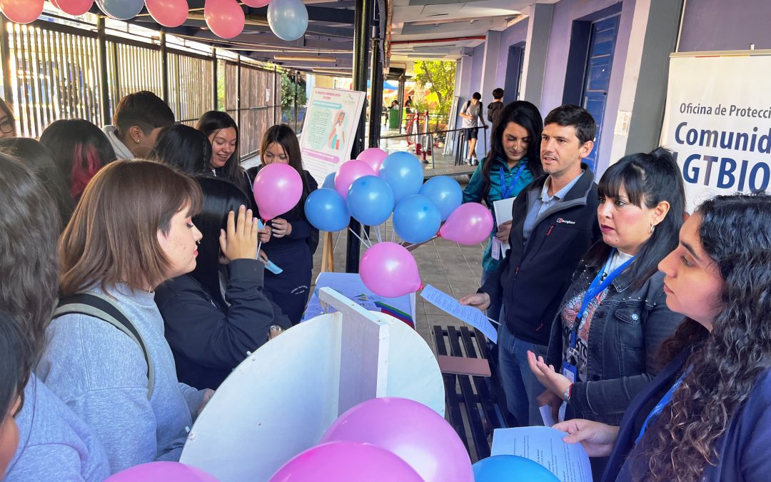 En el Liceo Max Salas conmemoraron el Día Internacional de la Visibilidad Trans