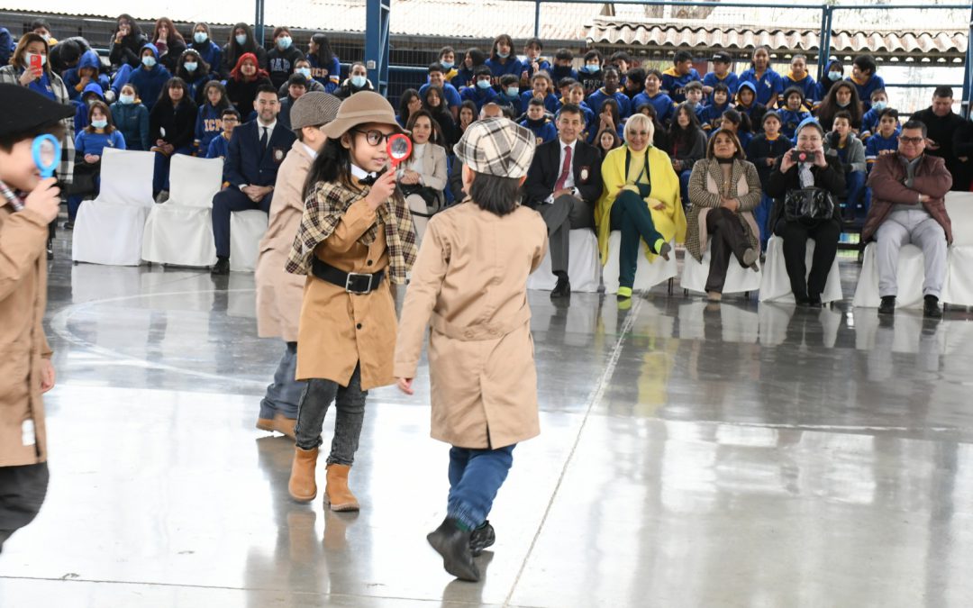 Policía de Investigaciones celebró su aniversario nº90 con saludo de la Escuela Ignacio Carrera Pinto