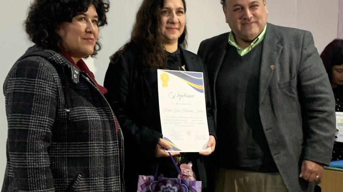 Premian a los relatos ganadores del concurso literario «Mis recuerdos del LRA»